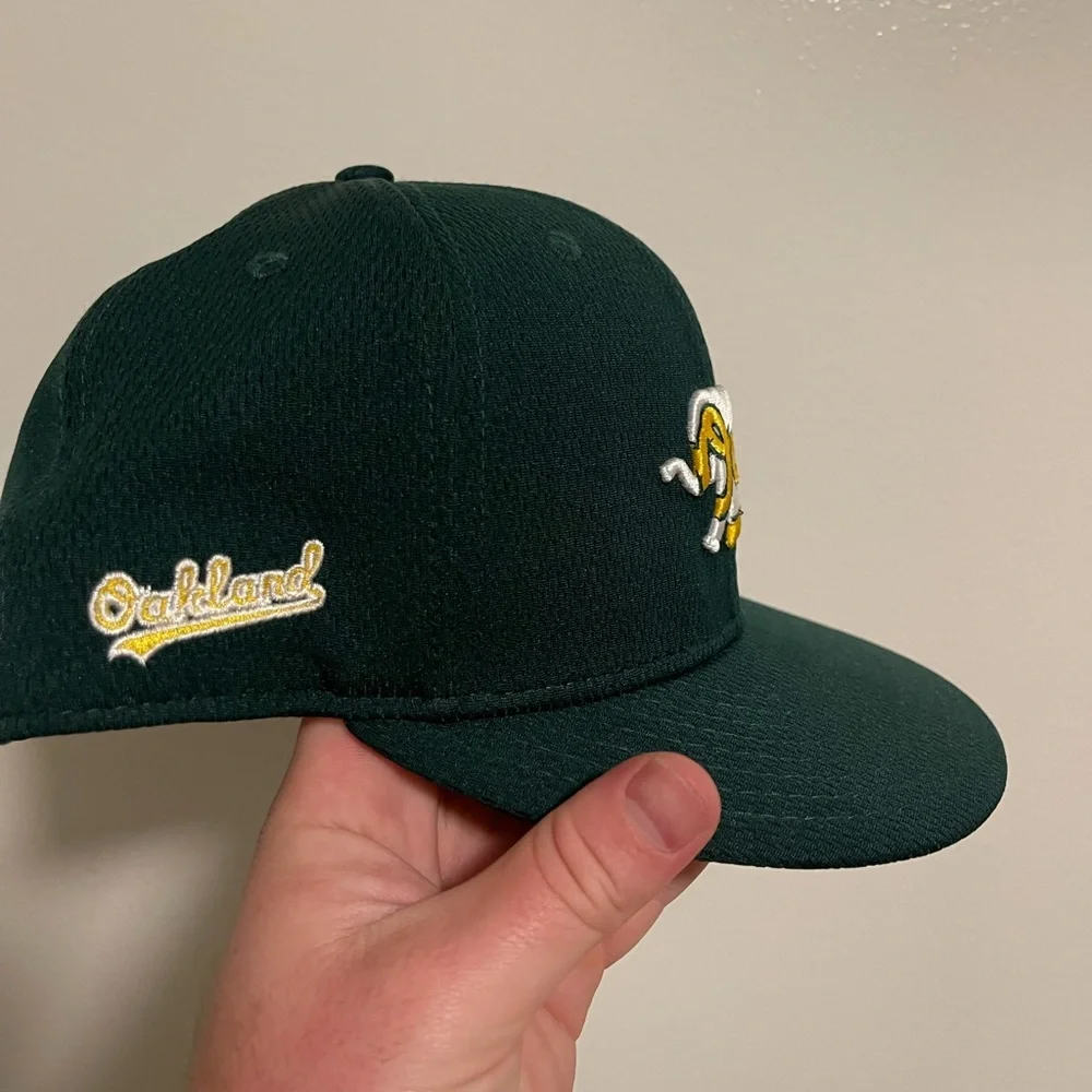 Brand New Oakland A’s Spring Training 2020 Hat New Era Size 8 - Picture 4 of 5
